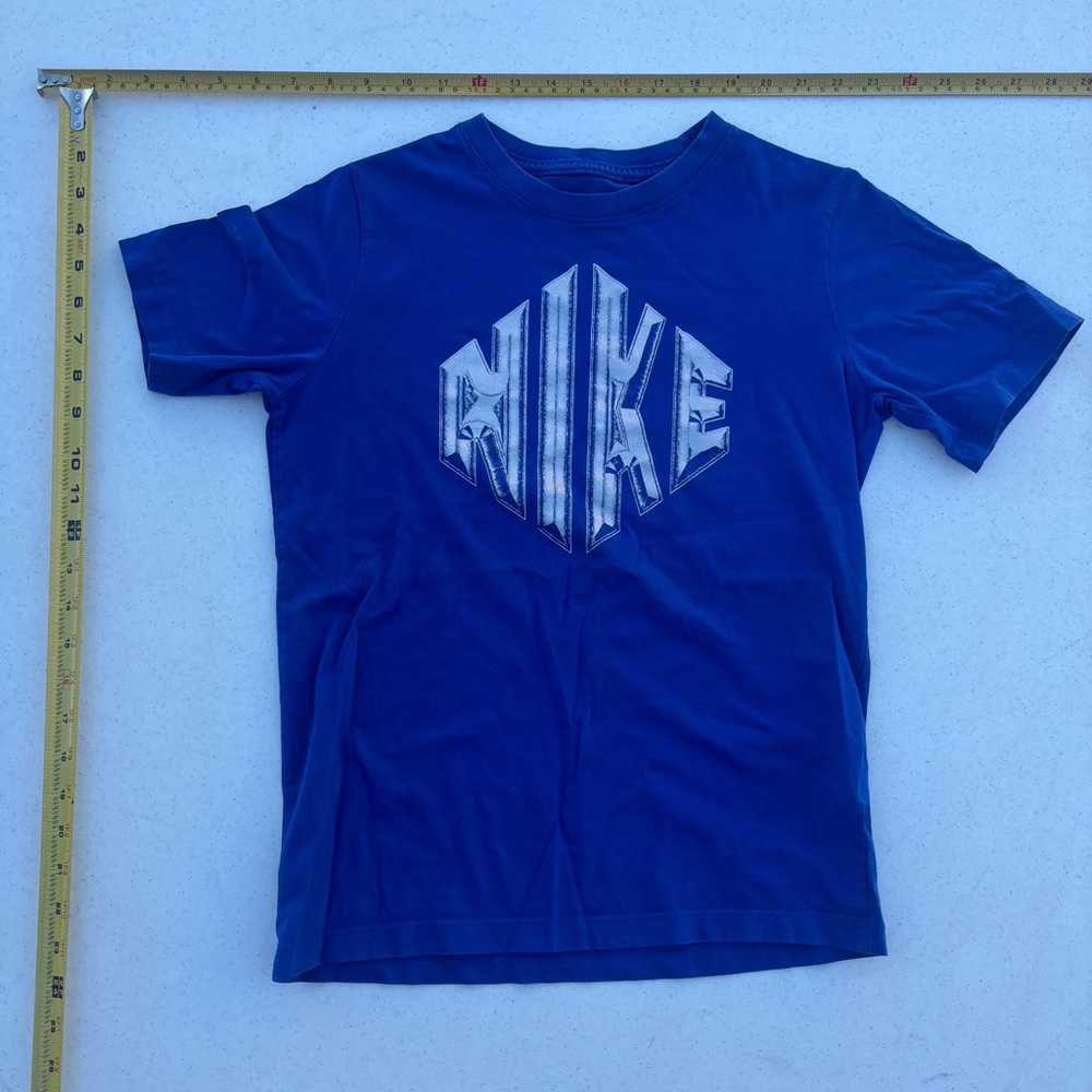 Youth Large Nike Shirt